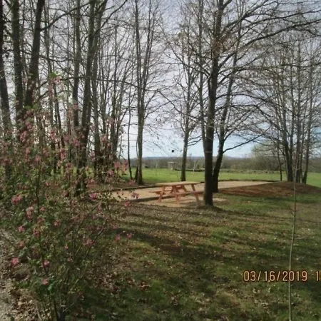 House L'etang De Laval בית נופש *
