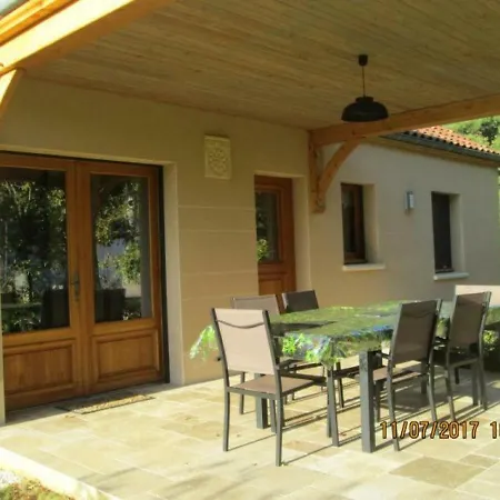 House L'etang De Laval